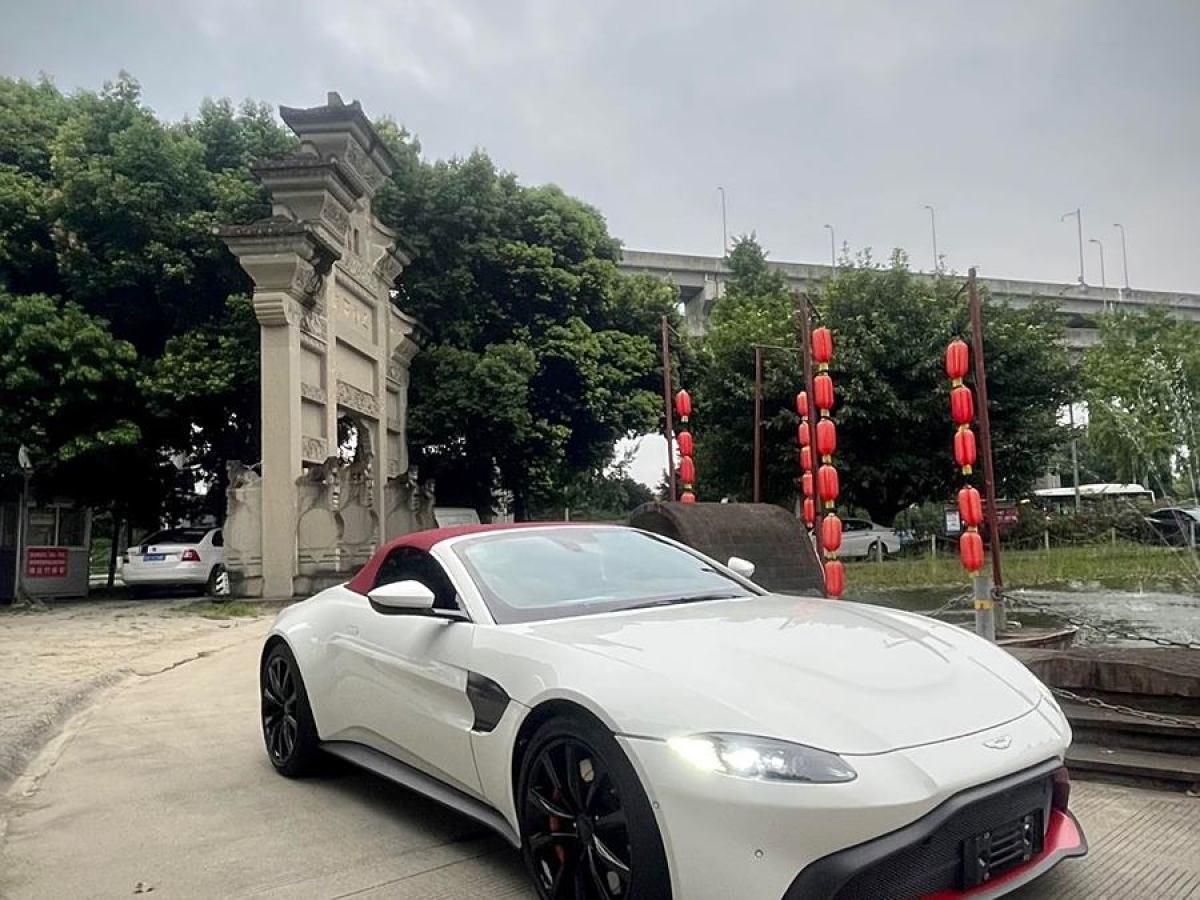 阿斯頓·馬丁 V8 Vantage  2022款 4.0T V8 Roadster圖片