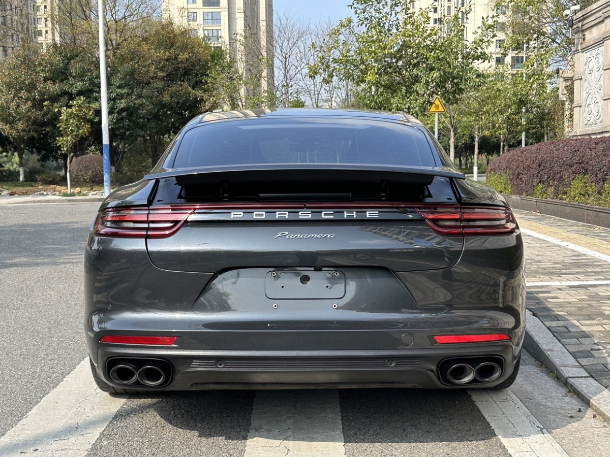 2018年7月保時(shí)捷 Panamera  2017款 Panamera 3.0T