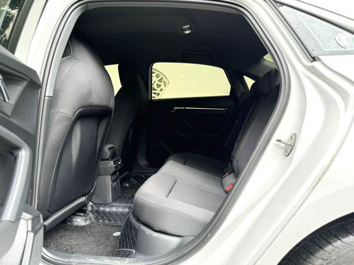 奧迪 奧迪A3  2024款 A3L Limousine 35 TFSI 進取運動型圖片