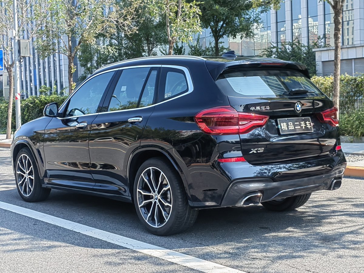 寶馬 寶馬X3  2020款 xDrive30i 領(lǐng)先型 M運(yùn)動(dòng)套裝圖片