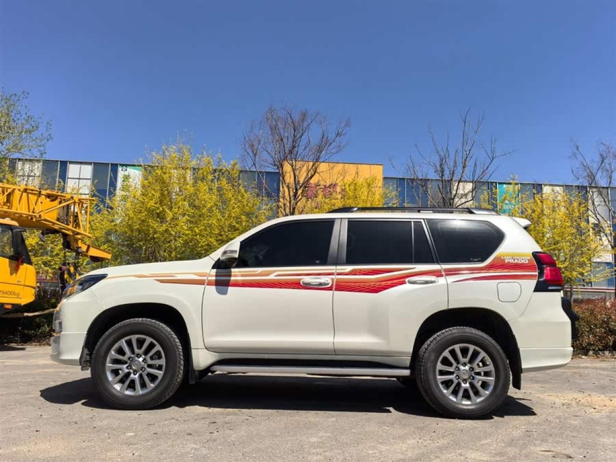 豐田 普拉多  2019款 3.5L 自動TX-L尊享版后掛備胎圖片