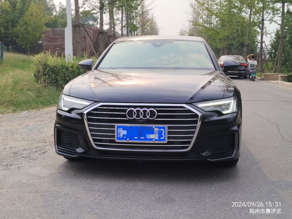 2022年8月奧迪 奧迪A6L  2022款 45 TFSI 臻選動感型