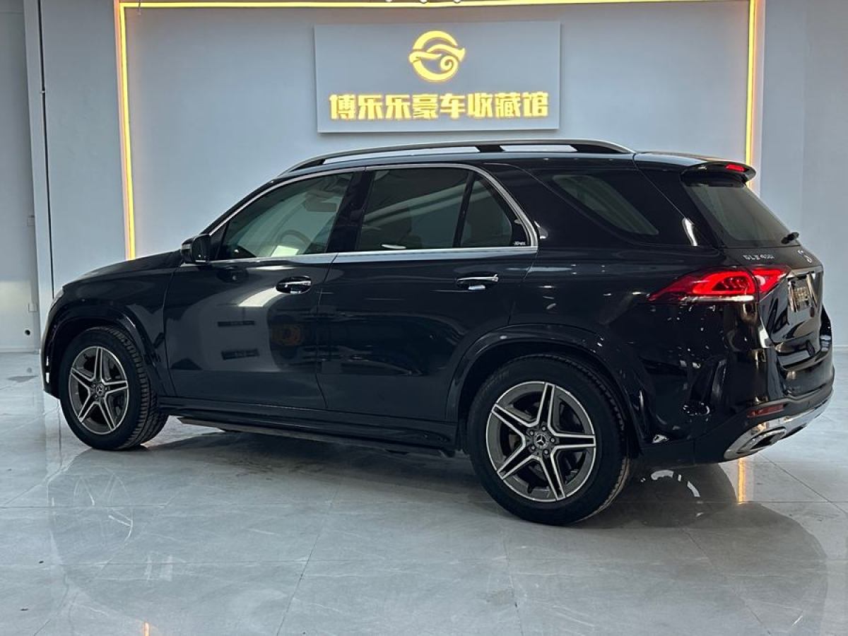 奔馳 奔馳GLE  2020款 改款 GLE 450 4MATIC 時(shí)尚型圖片