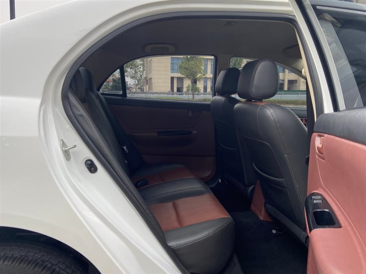 比亞迪 F3  2015款 節(jié)能版 1.5L 手動舒適型圖片