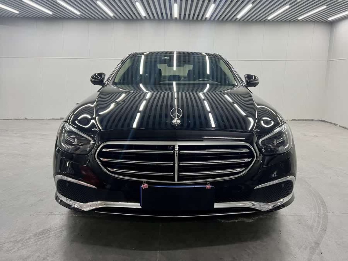 奔馳 奔馳E級(jí)  2021款 改款 E 300 L 時(shí)尚型圖片