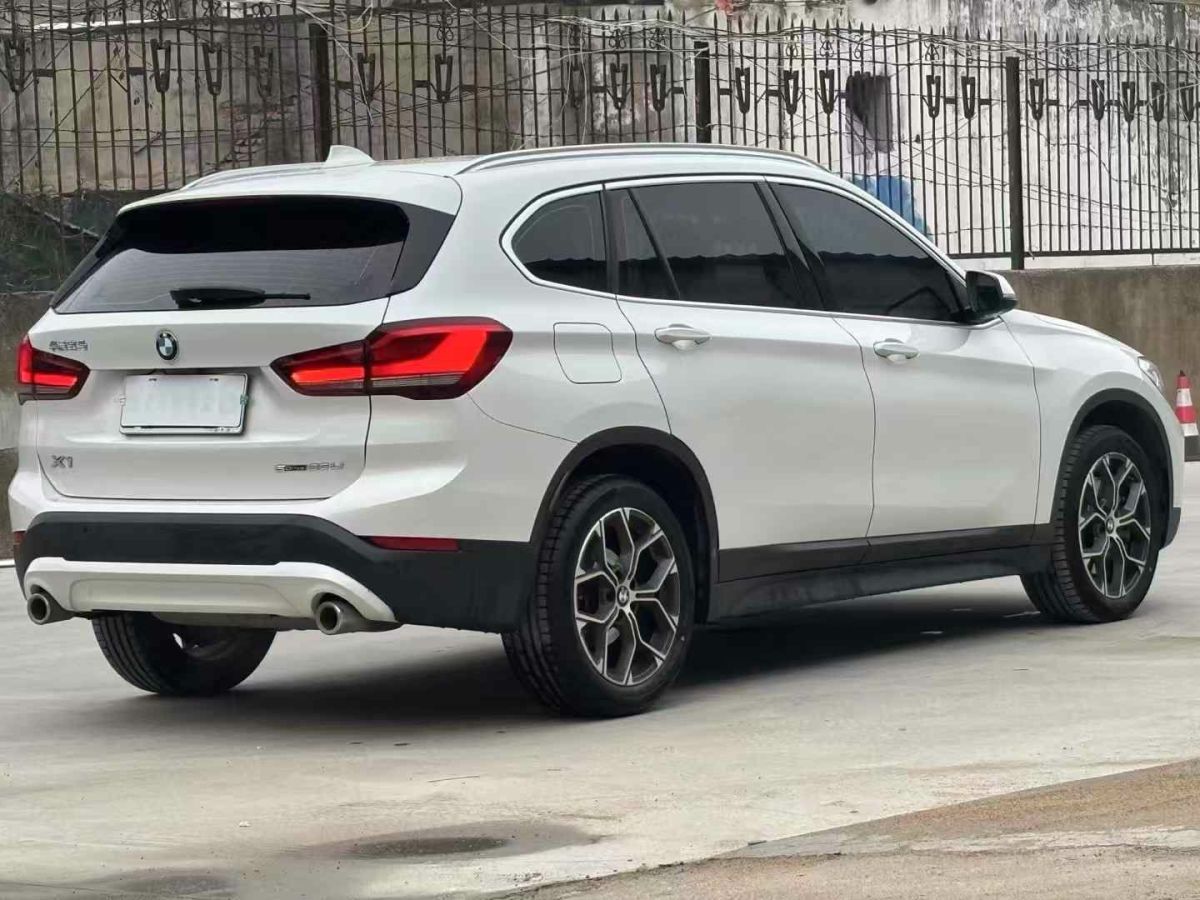 寶馬 寶馬X1  2020款 sDrive25Li 領(lǐng)先型圖片