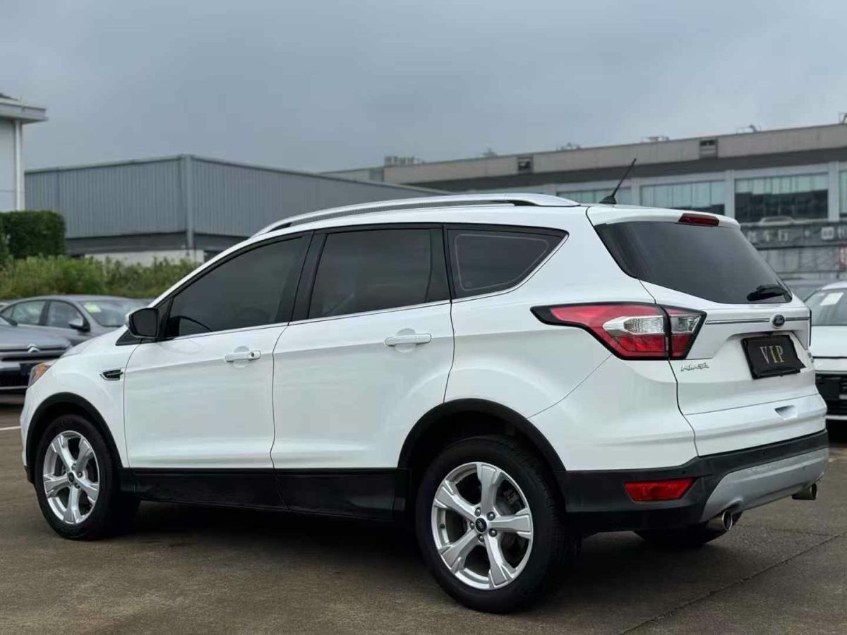 福特 翼虎  2018款 EcoBoost 245 四驅(qū)尊翼型圖片
