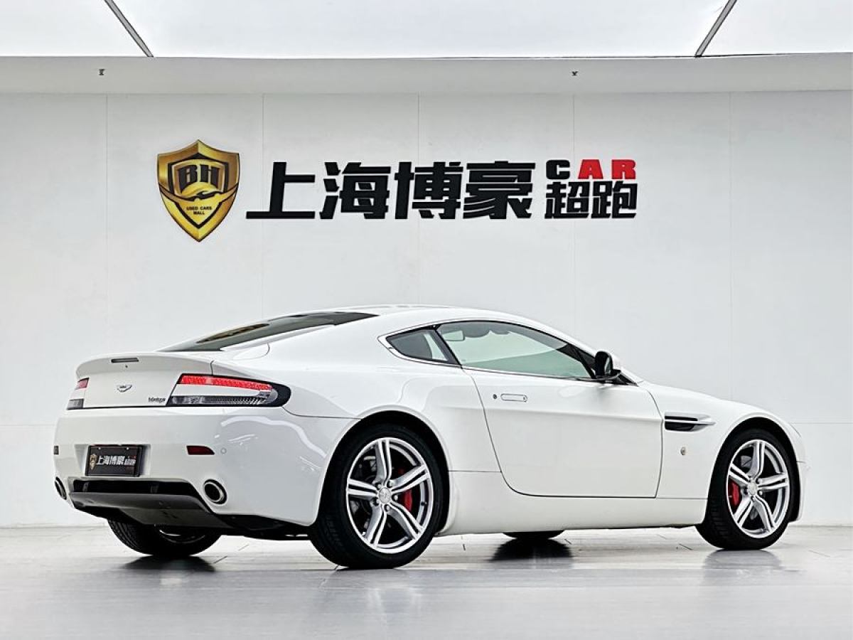 阿斯頓·馬丁 V8 Vantage  2011款 4.7L Sportshift Coupe圖片