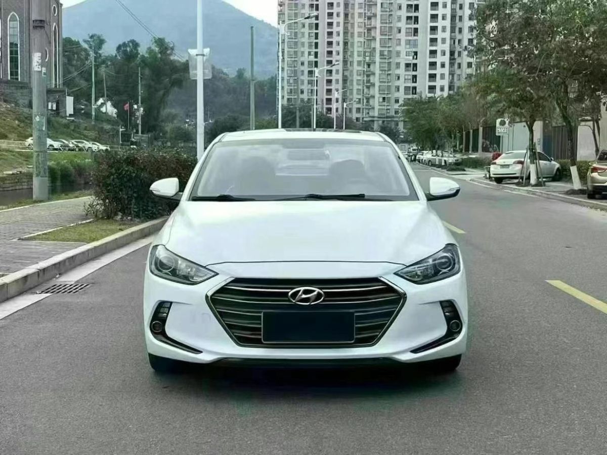 現(xiàn)代 領(lǐng)動(dòng)  2019款 1.4T 雙離合炫動(dòng)?旗艦型圖片