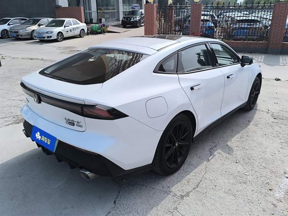 長安 長安UNI-V 智電iDD  2023款 智電iDD 1.5T 113km智酷型圖片