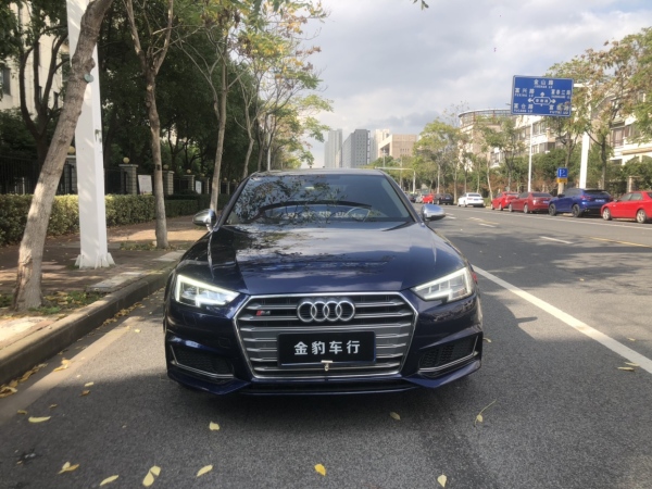 奥迪 奥迪S4  2018款 S4 3.0TFSI