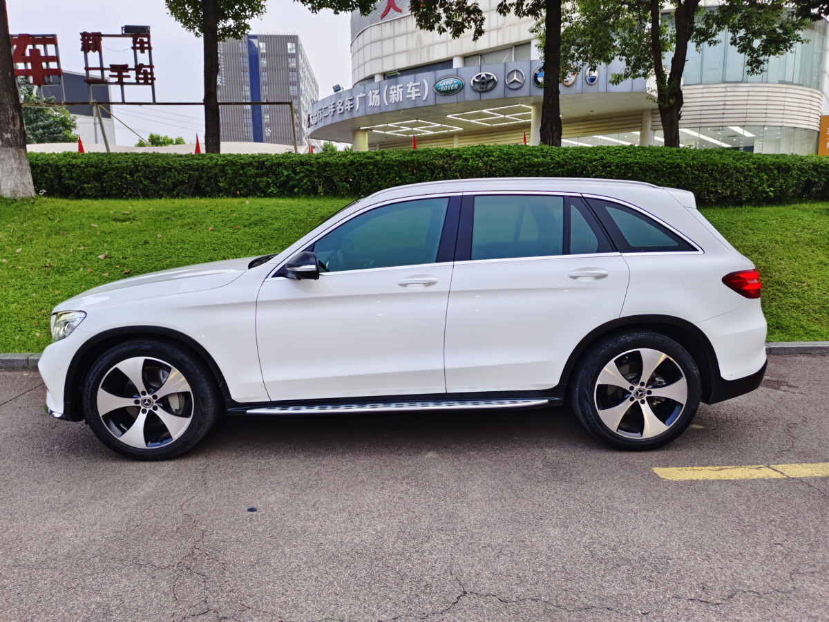 奔馳 奔馳GLC  2018款 GLC 300 4MATIC 動(dòng)感型圖片