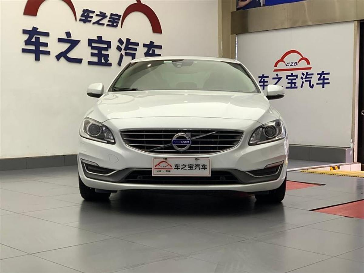 2017年10月沃爾沃 S60  2017款 L 2.0T T4 智遠(yuǎn)版