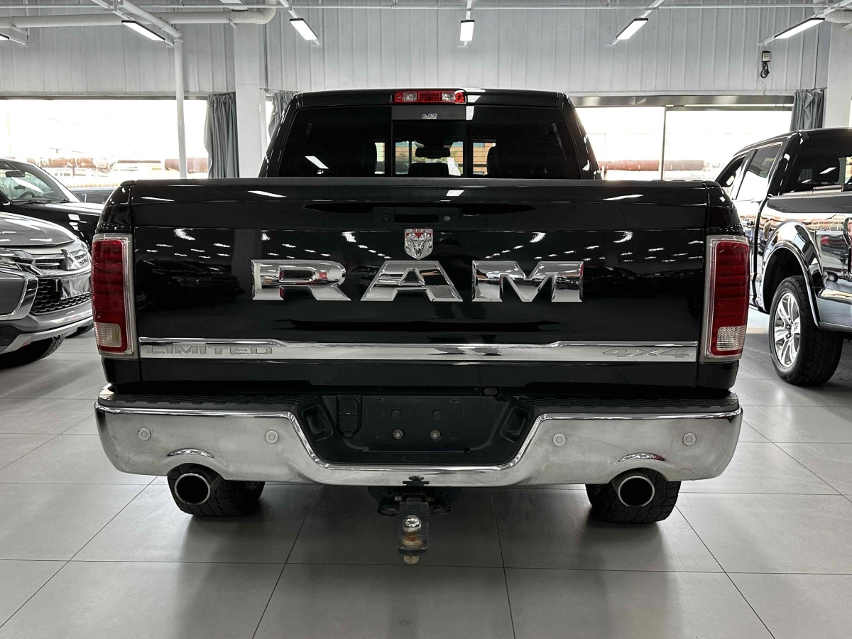 道奇 Ram  2013款 1500 5.7L圖片