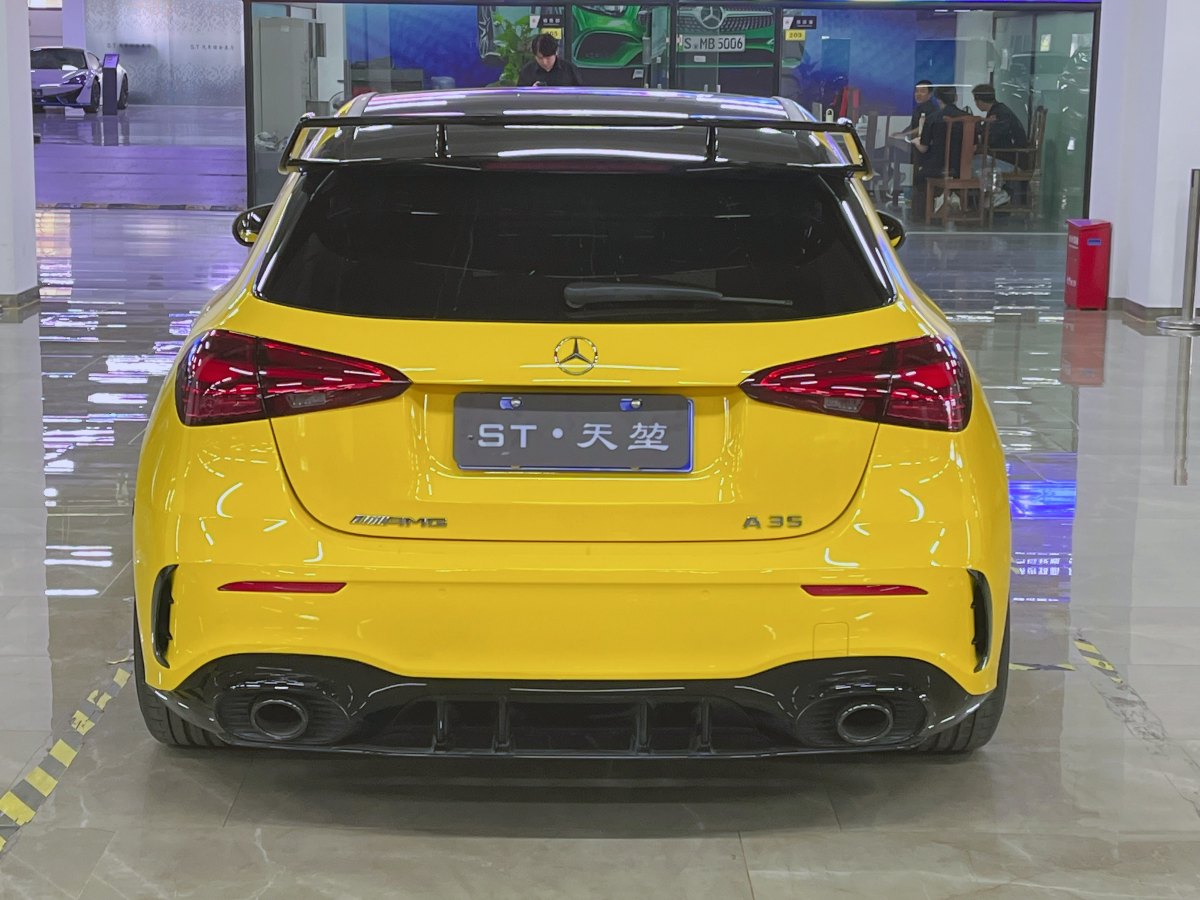 奔馳 奔馳A級AMG  2024款 AMG A 35 4MATIC圖片