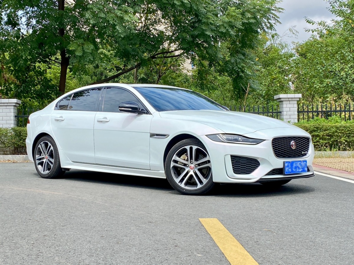 捷豹 XEL  2022款 2.0T 250PS R-DYNAMIC S進(jìn)取運(yùn)動(dòng)版圖片