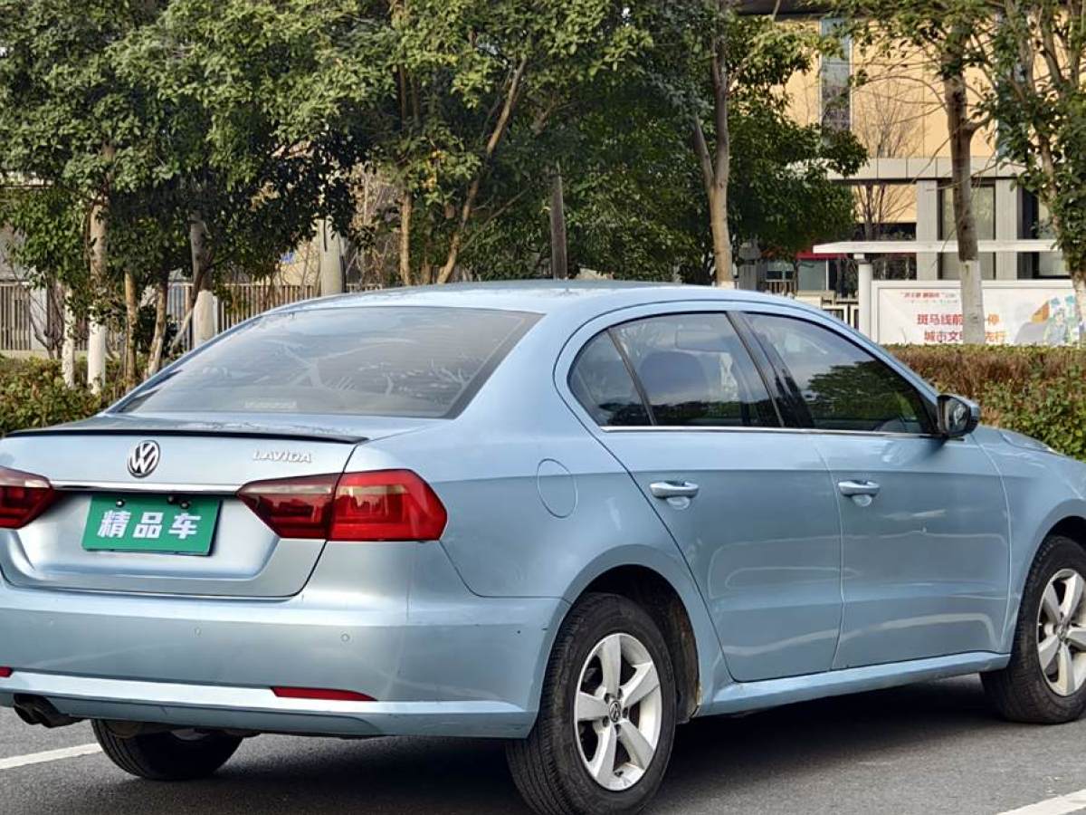 大眾 朗逸  2014款 1.4TSI DSG藍(lán)驅(qū)技術(shù)版圖片