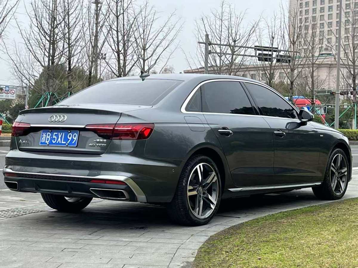 奧迪 奧迪A4L  2020款 40 TFSI 豪華動感型圖片