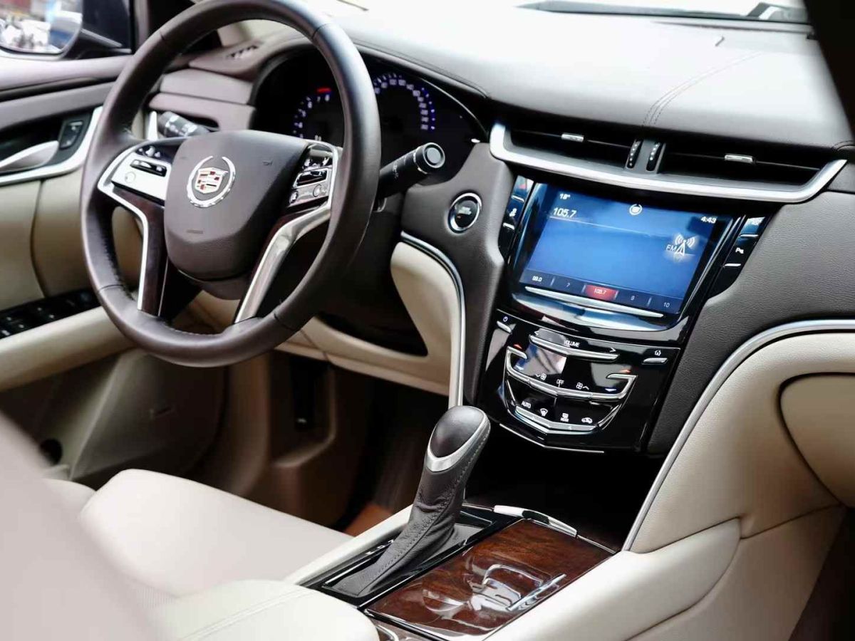 凱迪拉克 XTS  2014款 28T 典雅型圖片