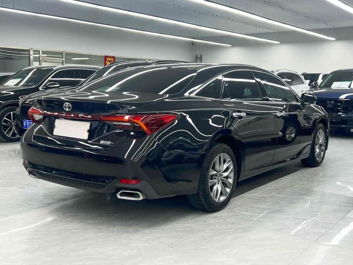 豐田 亞洲龍  2019款 2.0L 豪華版圖片