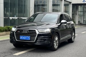 奥迪Q7 奥迪 Q7 中东版