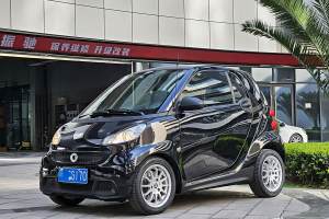 fortwo smart 1.0 MHD 硬頂標準版