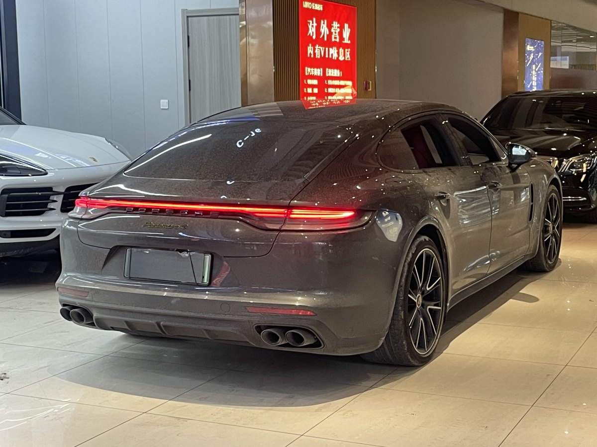 保時(shí)捷 Panamera新能源  2023款 改款 Panamera 4 E-Hybrid 行政加長(zhǎng)鉑金版 2.9T圖片