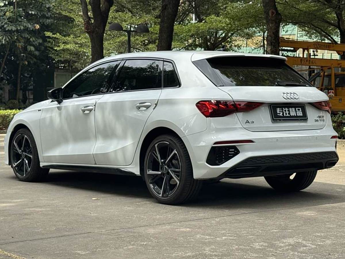 奧迪 奧迪A3  2023款 改款 Sportback 35 TFSI 時(shí)尚運(yùn)動(dòng)型圖片