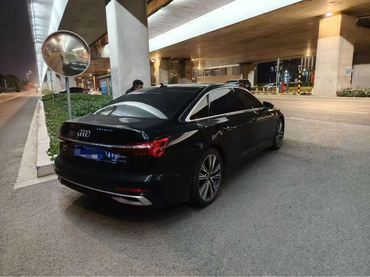 奧迪 奧迪A6L  2023款 45 TFSI 臻選動(dòng)感型圖片