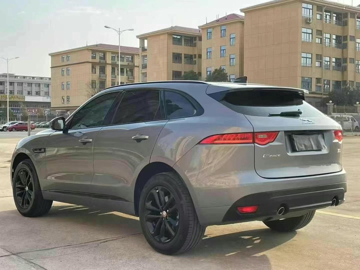 捷豹 F-TYPE  2020款 2.0T 硬頂版圖片