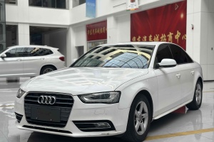 奥迪A4L 奥迪 35 TFSI 自动标准型