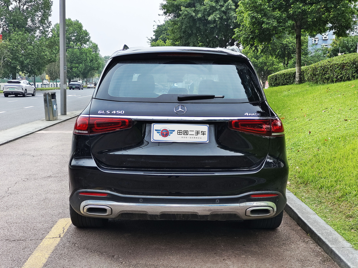 奔馳 奔馳GLS  2022款 改款二 GLS 450 4MATIC 時尚型圖片