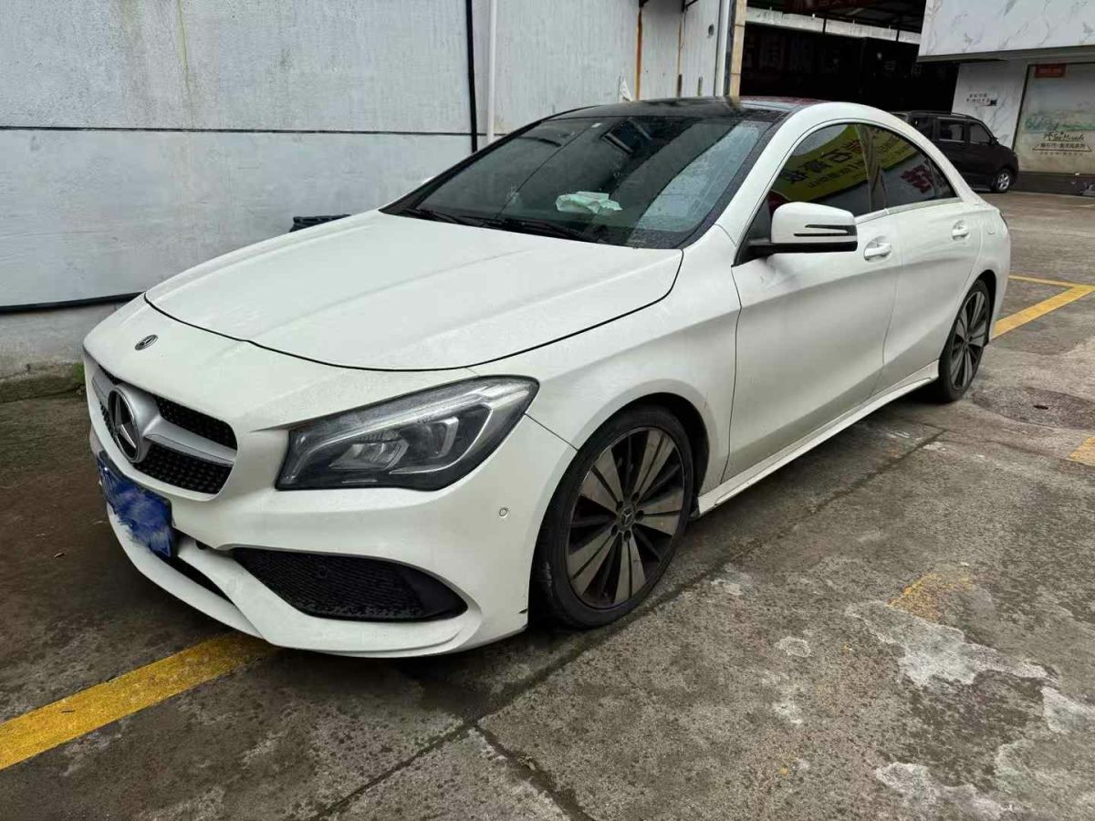 奔馳 奔馳CLA級  2018款 CLA 220 4MATIC圖片
