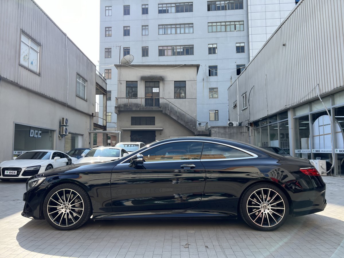 奔馳 奔馳S級(jí)  2016款 S 400 4MATIC 轎跑版圖片