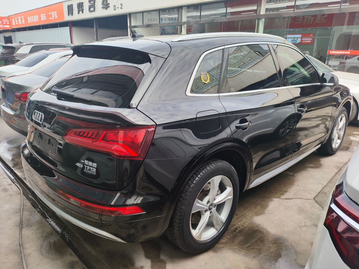 奧迪 奧迪Q5L  2018款 40 TFSI 榮享進(jìn)取型圖片