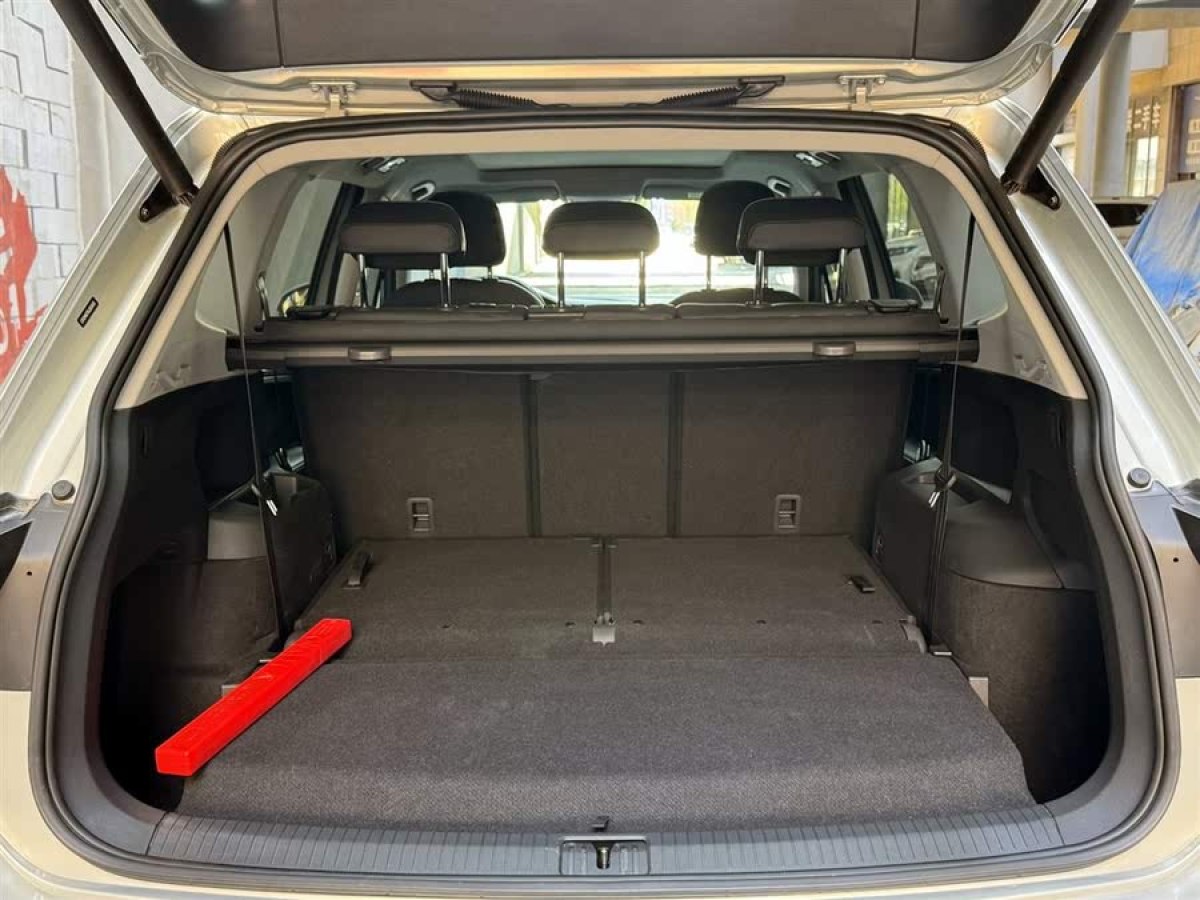 大眾 途觀L  2019款 380TSI 自動四驅(qū)智動豪華版7座 國VI圖片
