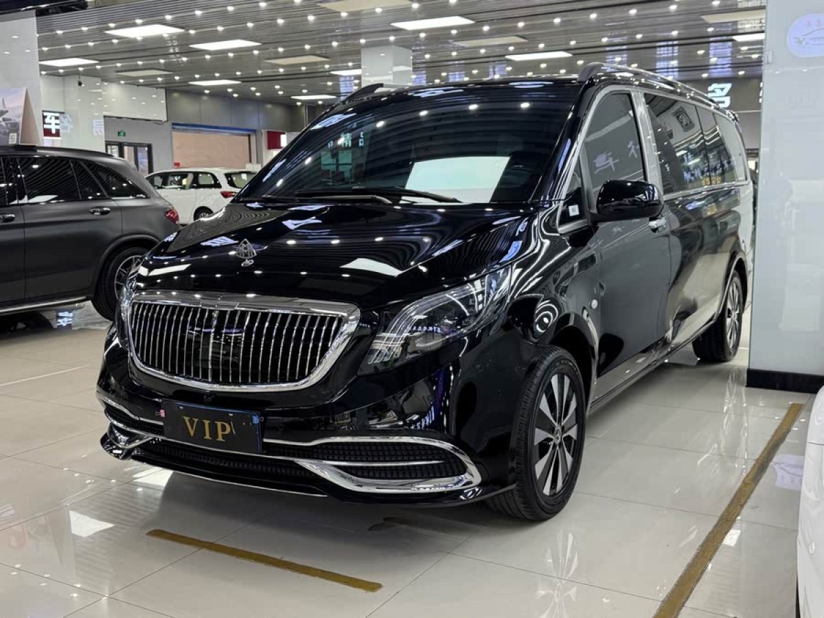 奔馳 威霆  2021款 2.0T 精英版 7座圖片