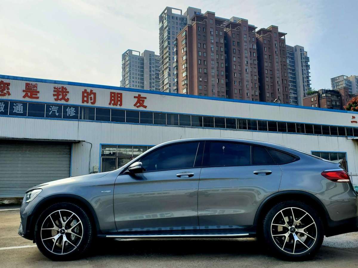 奔馳 奔馳GLC轎跑 AMG  2020款 AMG GLC 43 4MATIC 轎跑SUV圖片