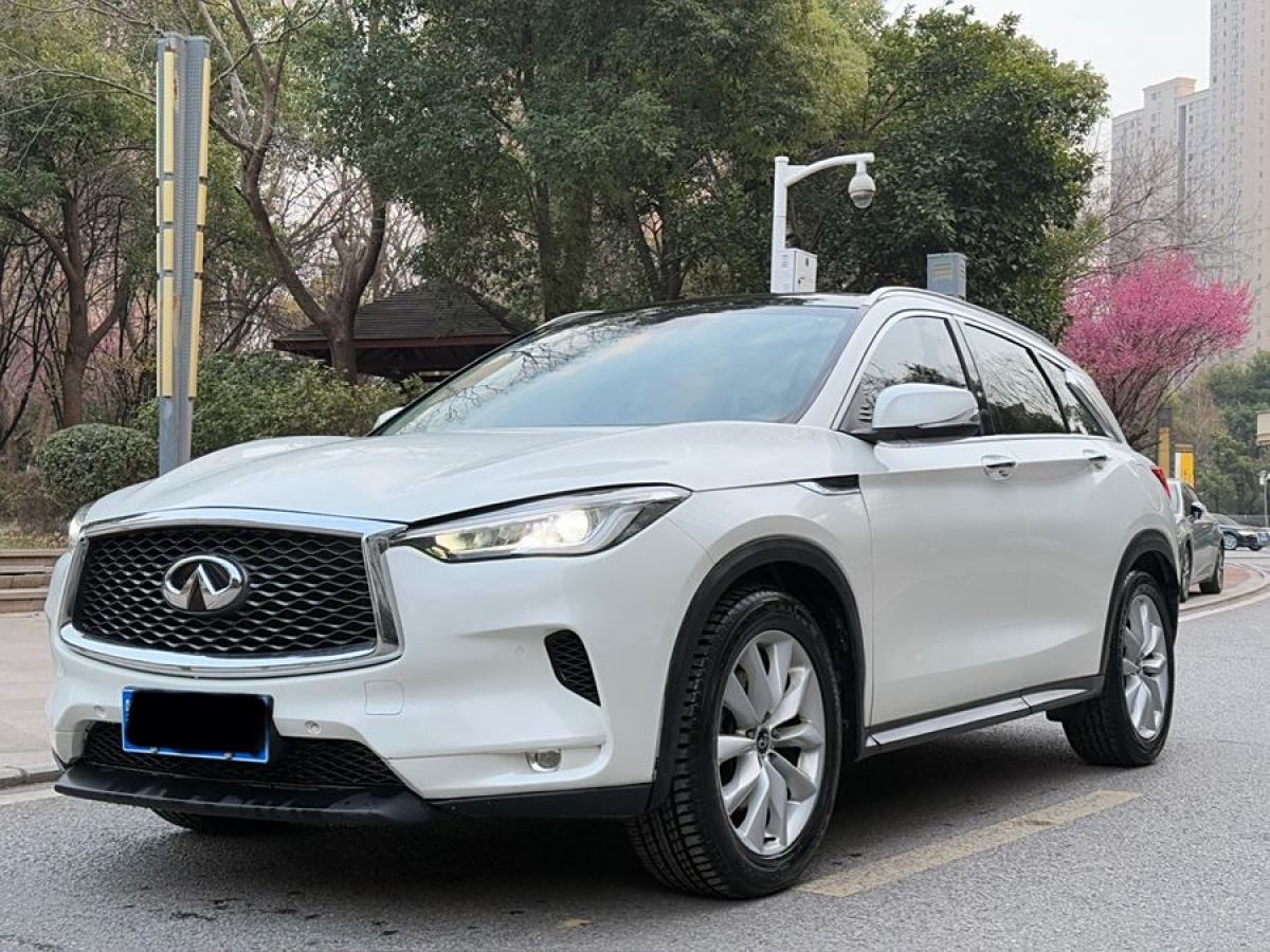 英菲尼迪 QX50  2018款 2.0T 兩驅時尚版圖片