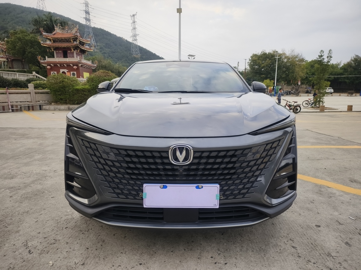 長(zhǎng)安 UNI-T  2022款 1.5T 旗艦型圖片