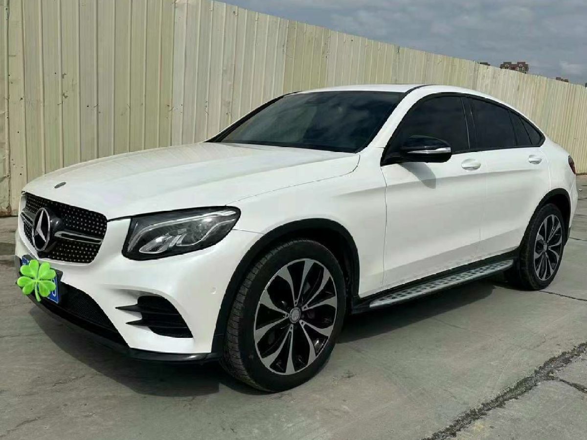 2017年3月奔馳 奔馳GLC轎跑 AMG  2017款 AMG GLC 43 4MATIC 轎跑SUV