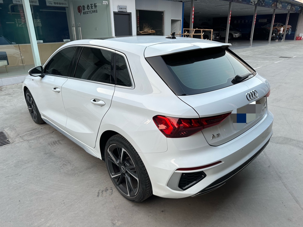 奧迪 奧迪A3  2023款 改款 Sportback 35 TFSI 時(shí)尚運(yùn)動(dòng)型圖片