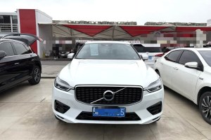 XC60 沃爾沃 T5 四驅(qū)智遠運動版 國VI