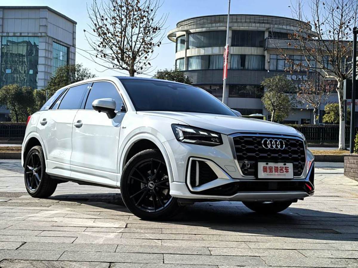 奧迪 奧迪Q2L  2022款 35 TFSI 進(jìn)取動(dòng)感型圖片