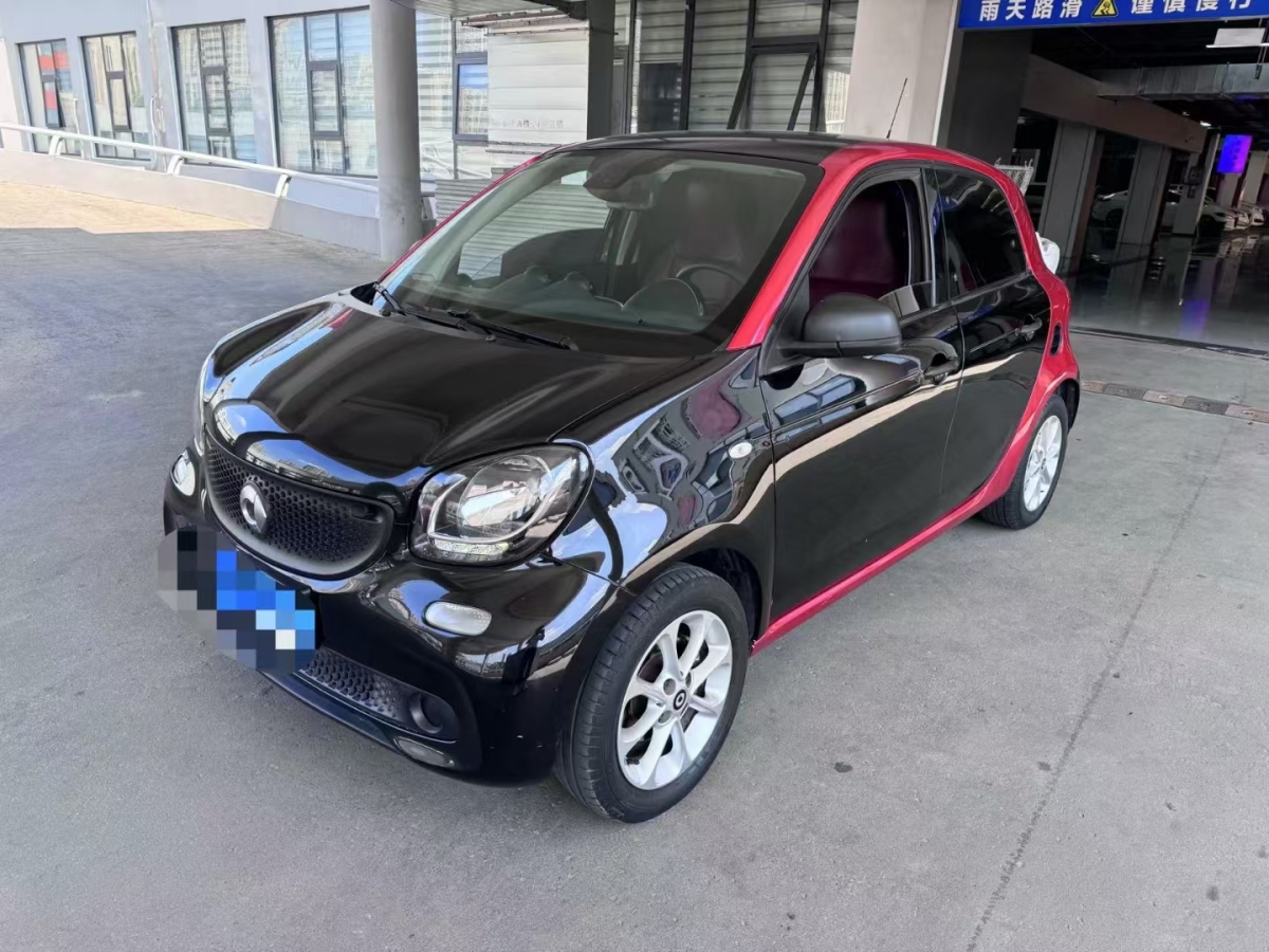 smart forfour  2016款 1.0L 52千瓦激情版圖片