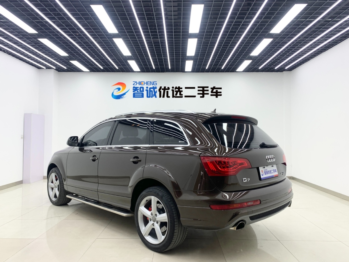 奧迪 奧迪Q7  2013款 40 TFSI 技術(shù)型圖片