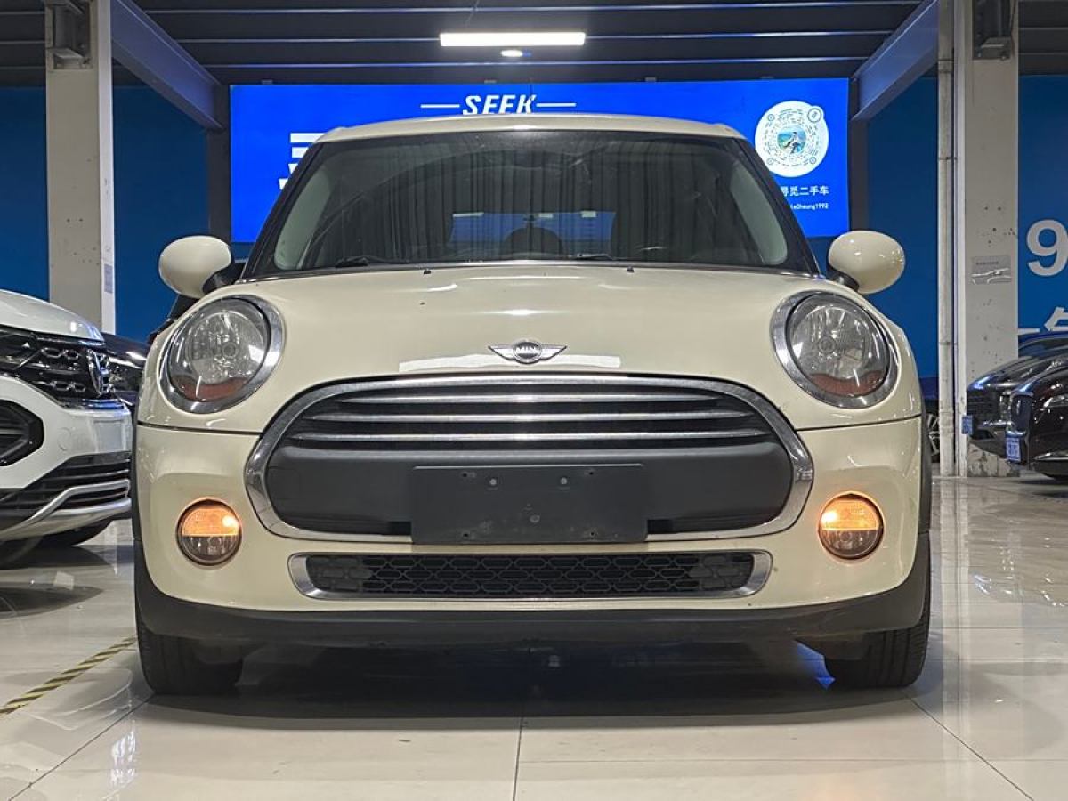 MINI MINI  2015款 1.2T ONE 五門版圖片