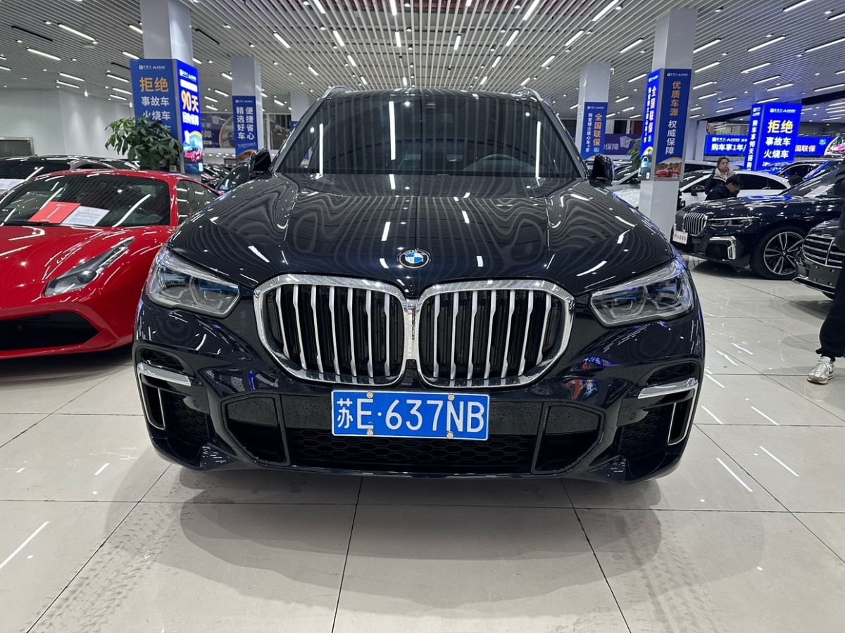 宝马 宝马X5  2022款 改款 xDrive 40Li M运动套装图片