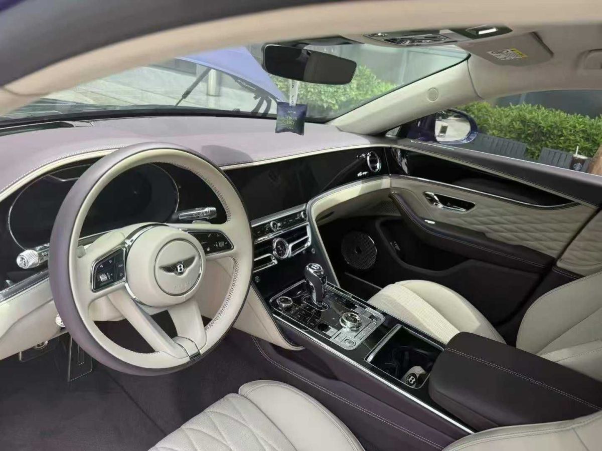賓利 飛馳  2024款 4.0T V8 Mulliner圖片