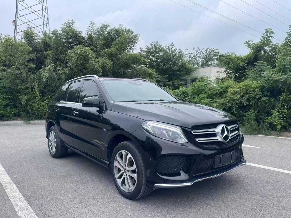 奔馳 奔馳GLE  2018款 GLE 320 4MATIC 動感型臻藏版圖片